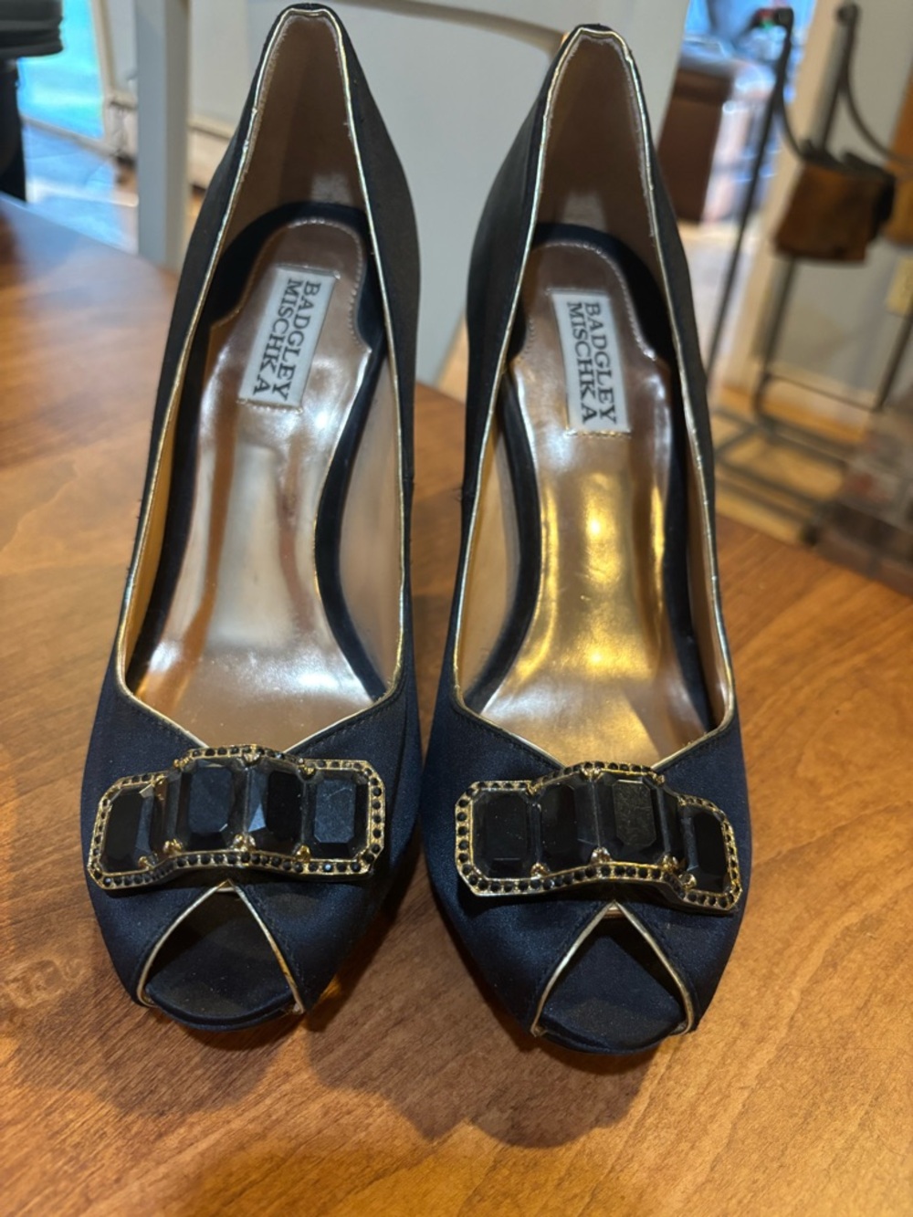 Badgley Mischka Black Peep-Toe Elegant Evening Pump Satin Heels with Gold Trim